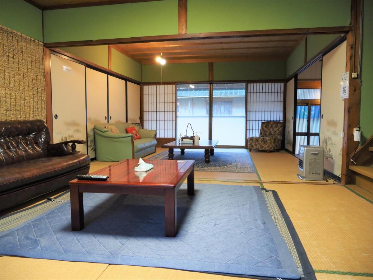 四国旅行のhub拠点 古民家ゲストハウス Heso Camp Miyoshi  Εξωτερικό φωτογραφία