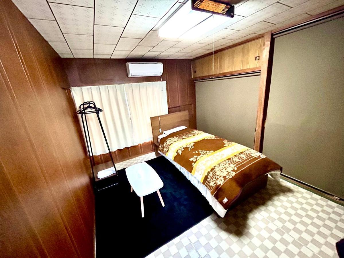 四国旅行のhub拠点 古民家ゲストハウス Heso Camp Miyoshi  Εξωτερικό φωτογραφία